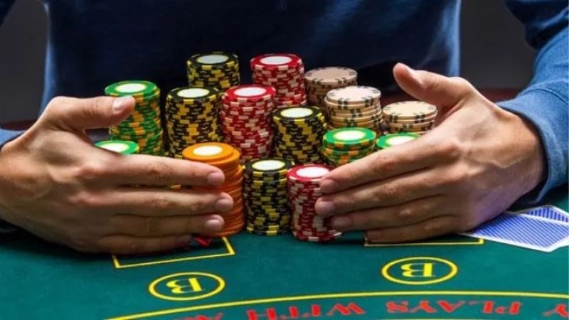 Hướng Dẫn Chơi Gấp Thếp Baccarat Tại Nhà Cái Uy Tín